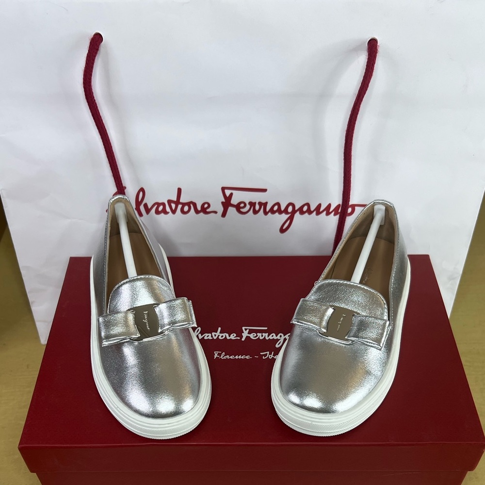 Salvatore Ferragamo Novello Leather Big Kids Sneakers